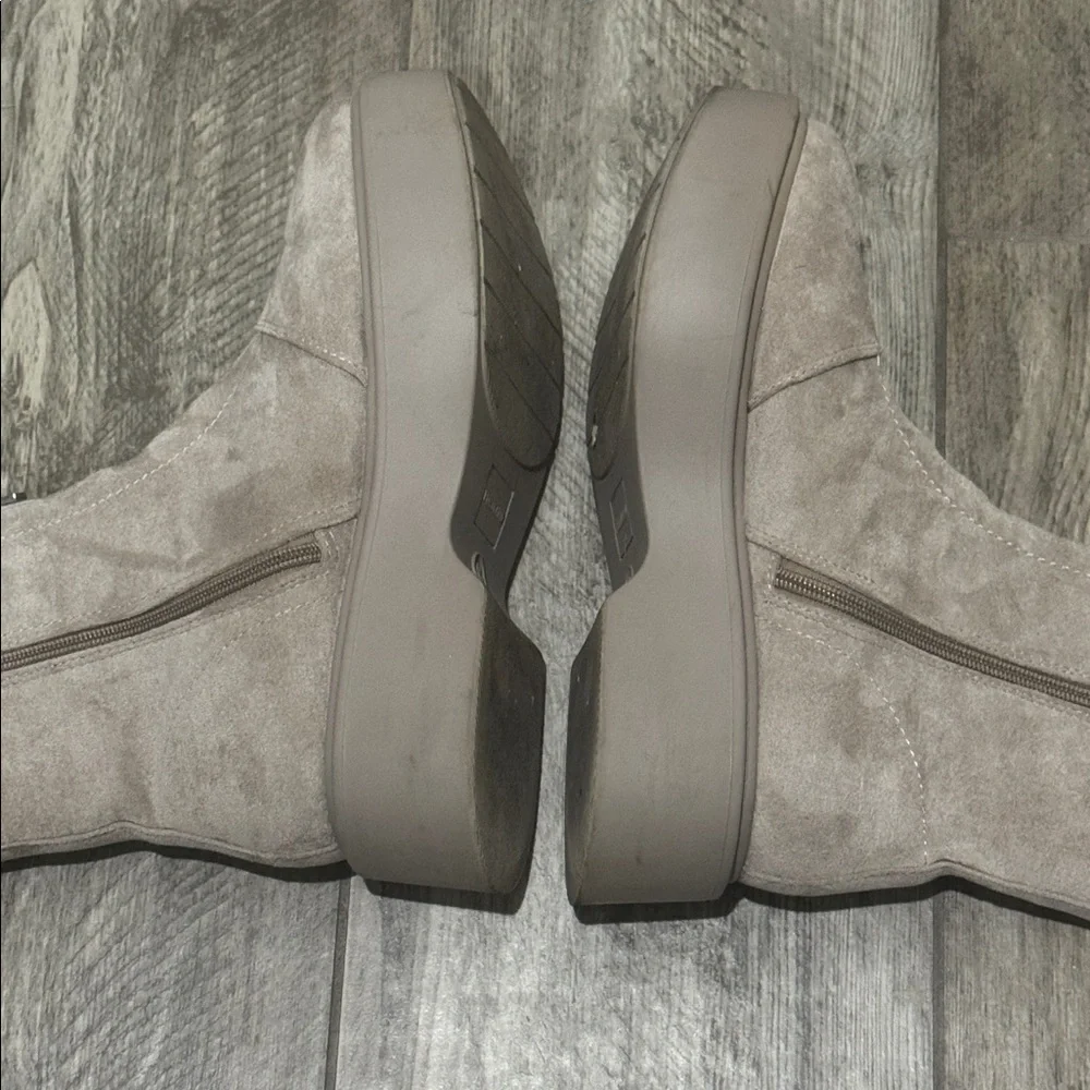 Portland Leather stylish platform